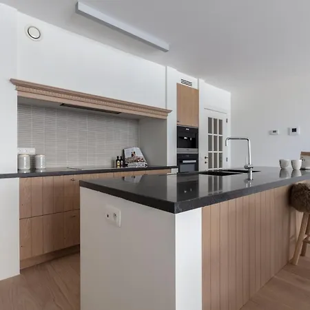 Strand Met Zwembad Apartment Ostend